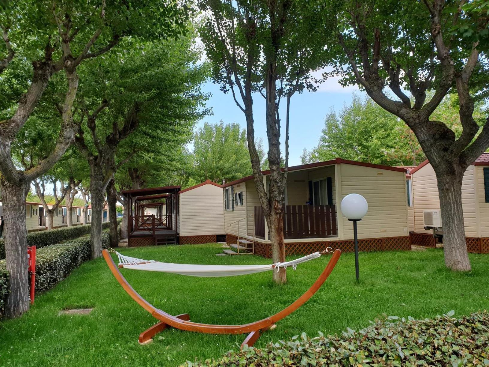 Club Del Sole Roseto Degli Abruzzi Easy Camping Village エクステリア 写真