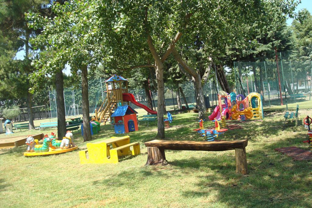 Club Del Sole Roseto Degli Abruzzi Easy Camping Village エクステリア 写真